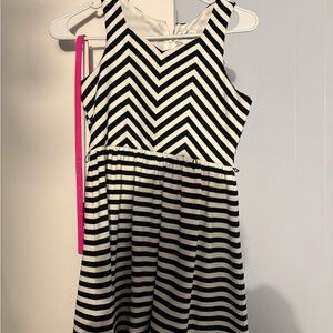 Us Angels Black and White Chevron Kids Dress